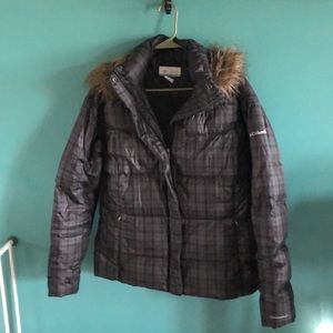 Columbia black plaid winter coat. Super warm!